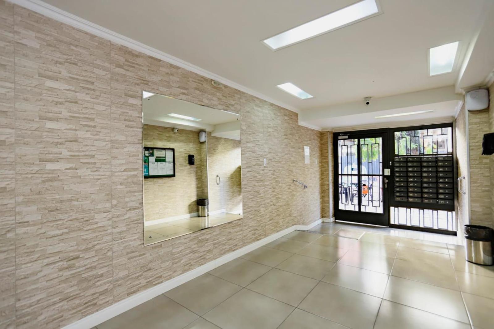 Estilo E Conforto No Bairro Vibrante De Poa Apartment Porto Alegre